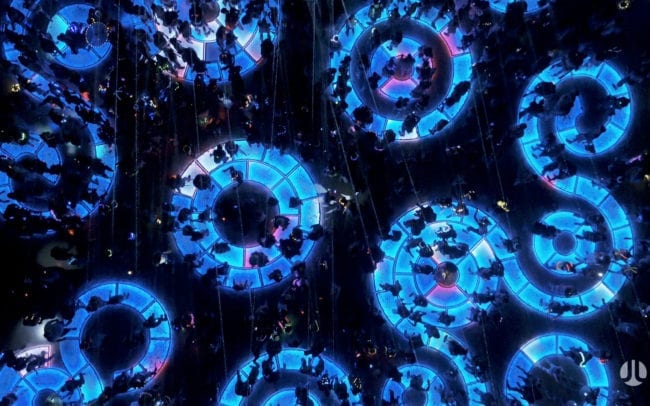 A Meandering Pathway of Light